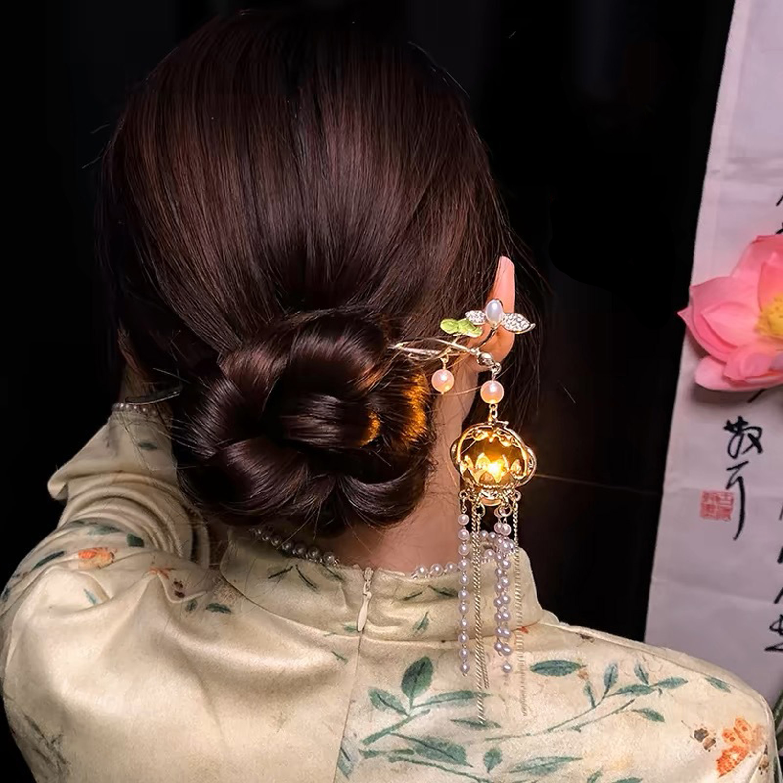 Luminous Flower Hairpin Exquis - đánh giá và giá Florist Supplies